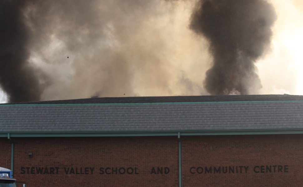 Vote to apply for the rebuild of Stewart Valley School receives passing